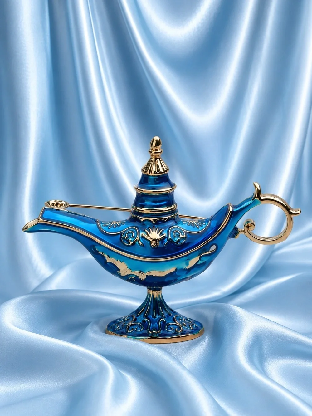 Blue Genie Lamp Gold Brooch